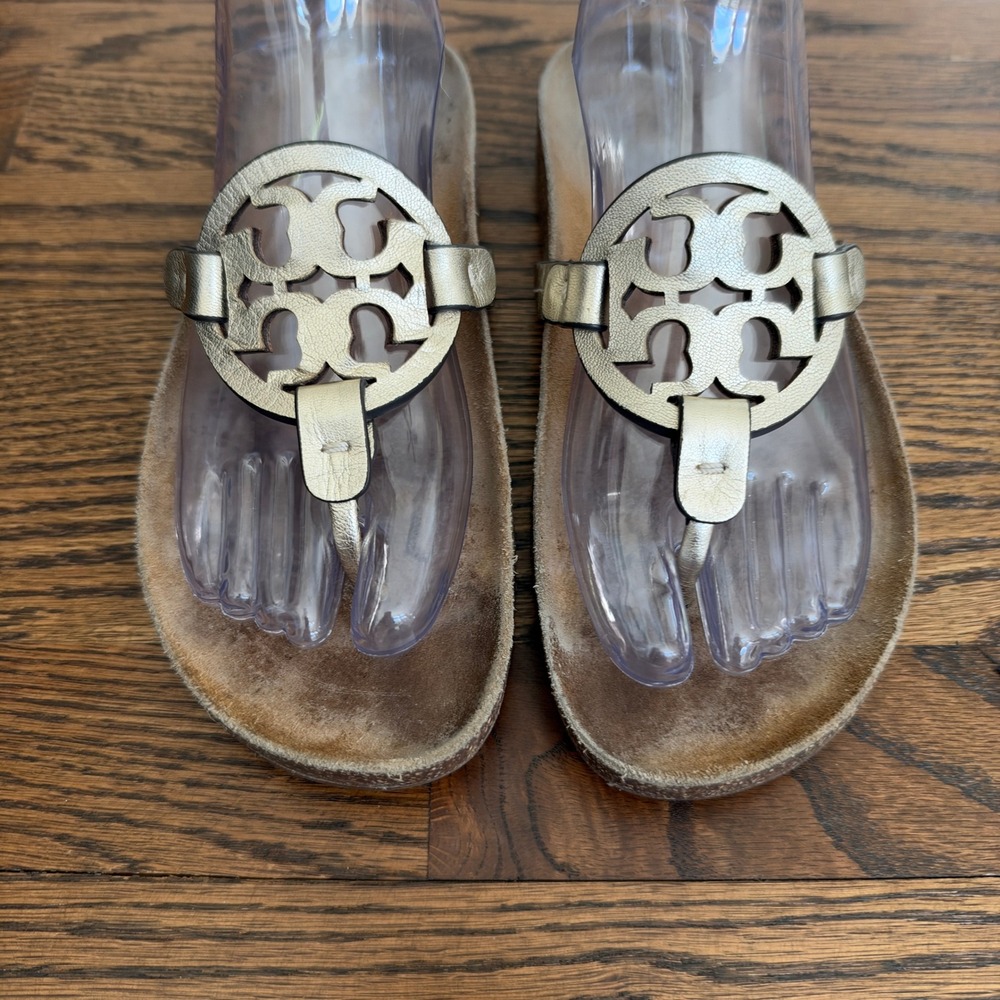 Tory Burch Miller Cloud Sandals Womens 7 Gold Molded Suede Footbed Comfort Chic